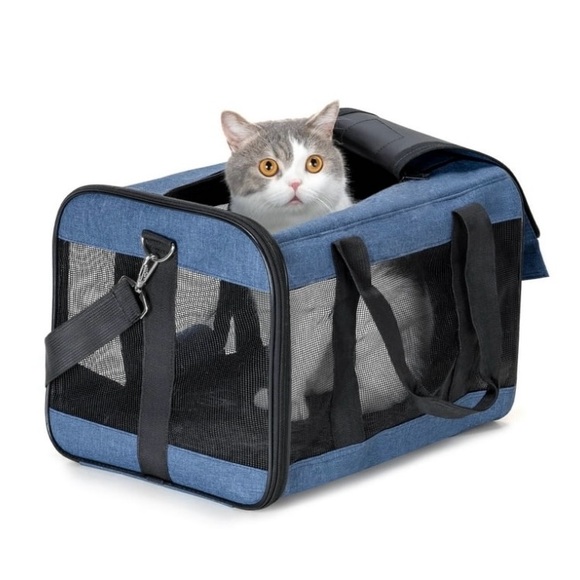 Cat Carrier - Picture 3 of 11
